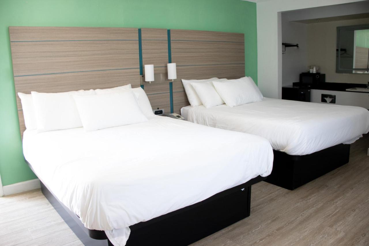 Discovery Motel 2*
