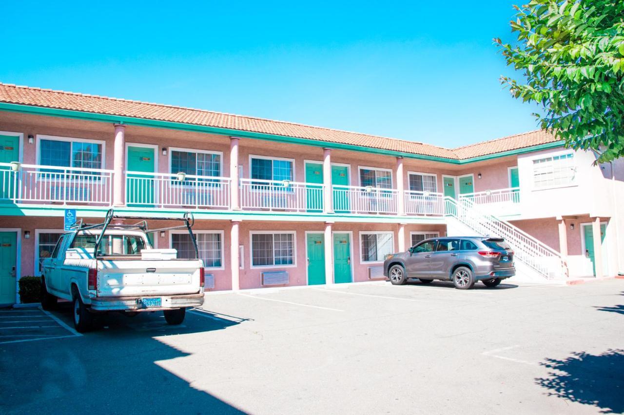 Motel Discovery